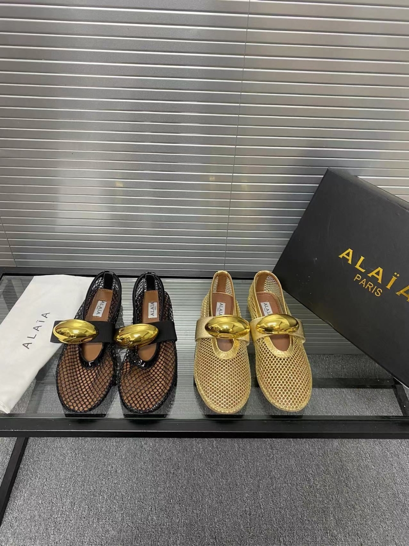 Alaia Flat Shoes